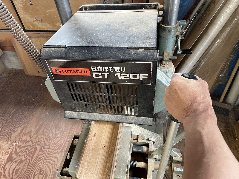 ホゾ取り機　日立